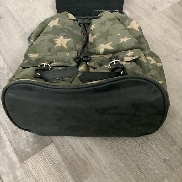 Candies Camouflage Backpack /Bookbag - Picture 3 of 4